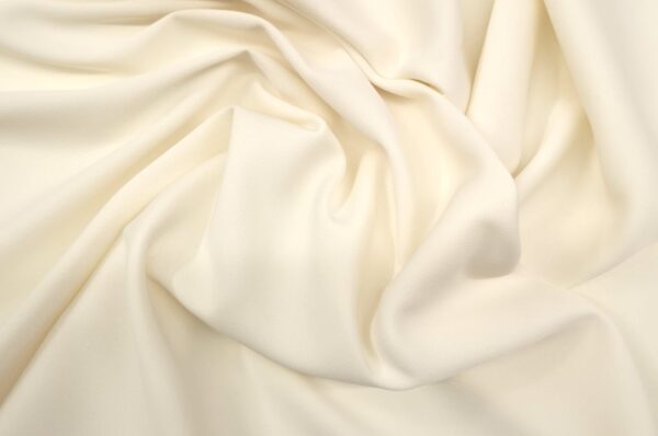 WhatsApp Image 2025-10-17 at 11.54.55 (4)