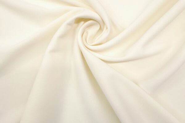 WhatsApp Image 2025-10-17 at 11.54.55 (5)