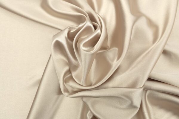 WhatsApp Image 2025-10-17 at 17.03.37