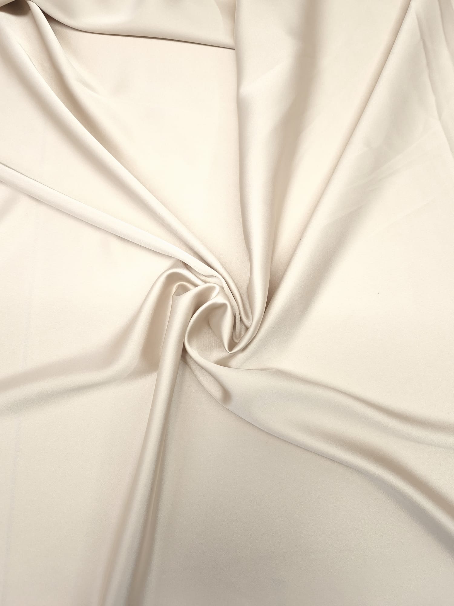 WhatsApp Image 2025-10-18 at 13.53.12 (2)