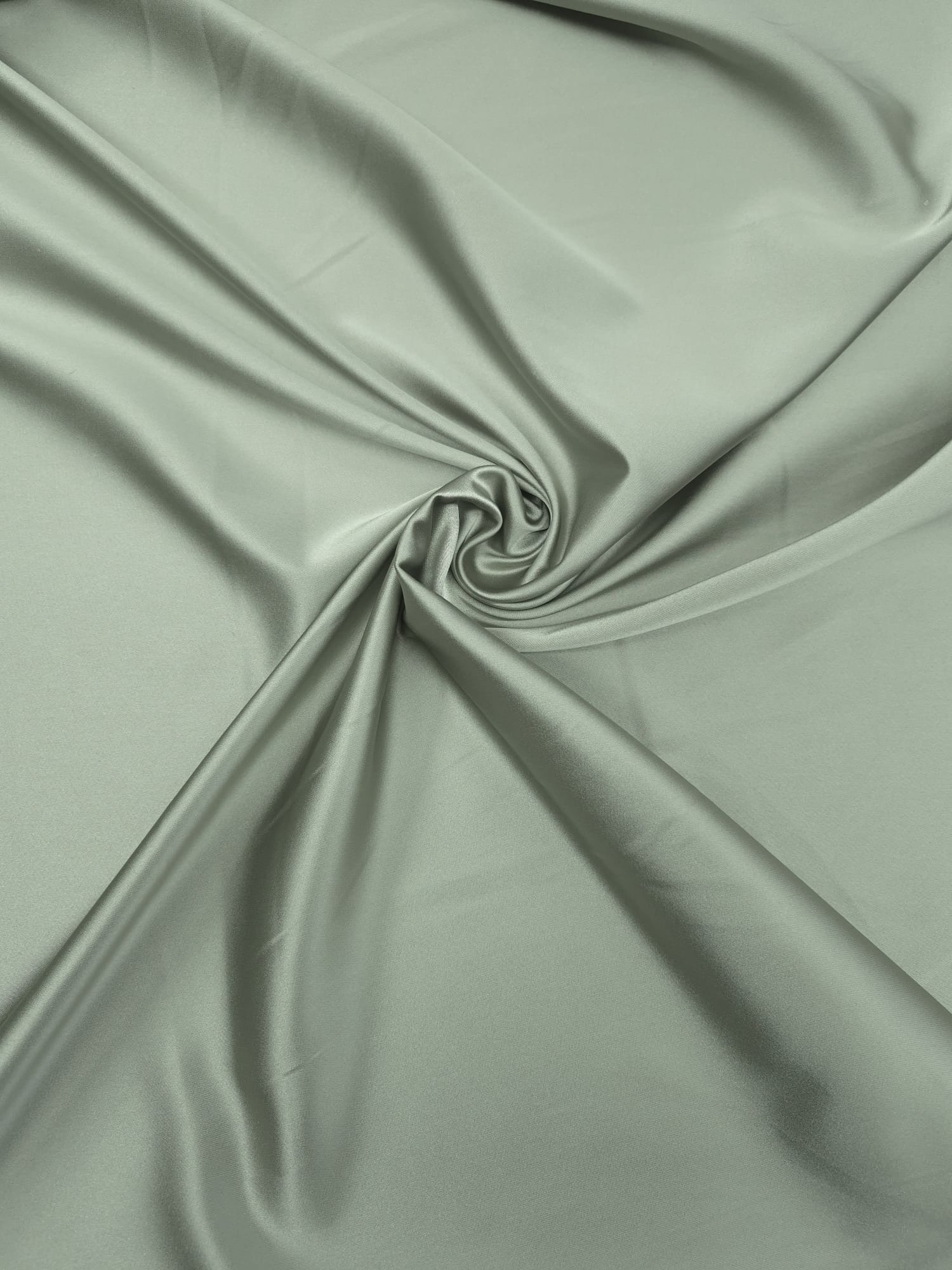 WhatsApp Image 2025-10-18 at 13.53.13 (5)