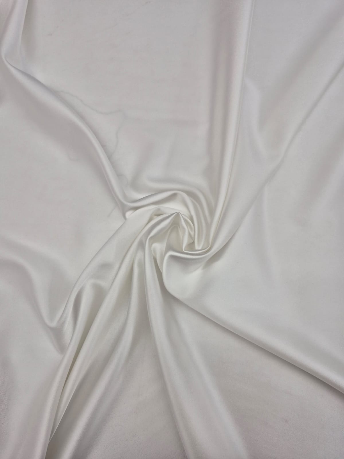 WhatsApp Image 2025-10-18 at 16.29.05 (2)